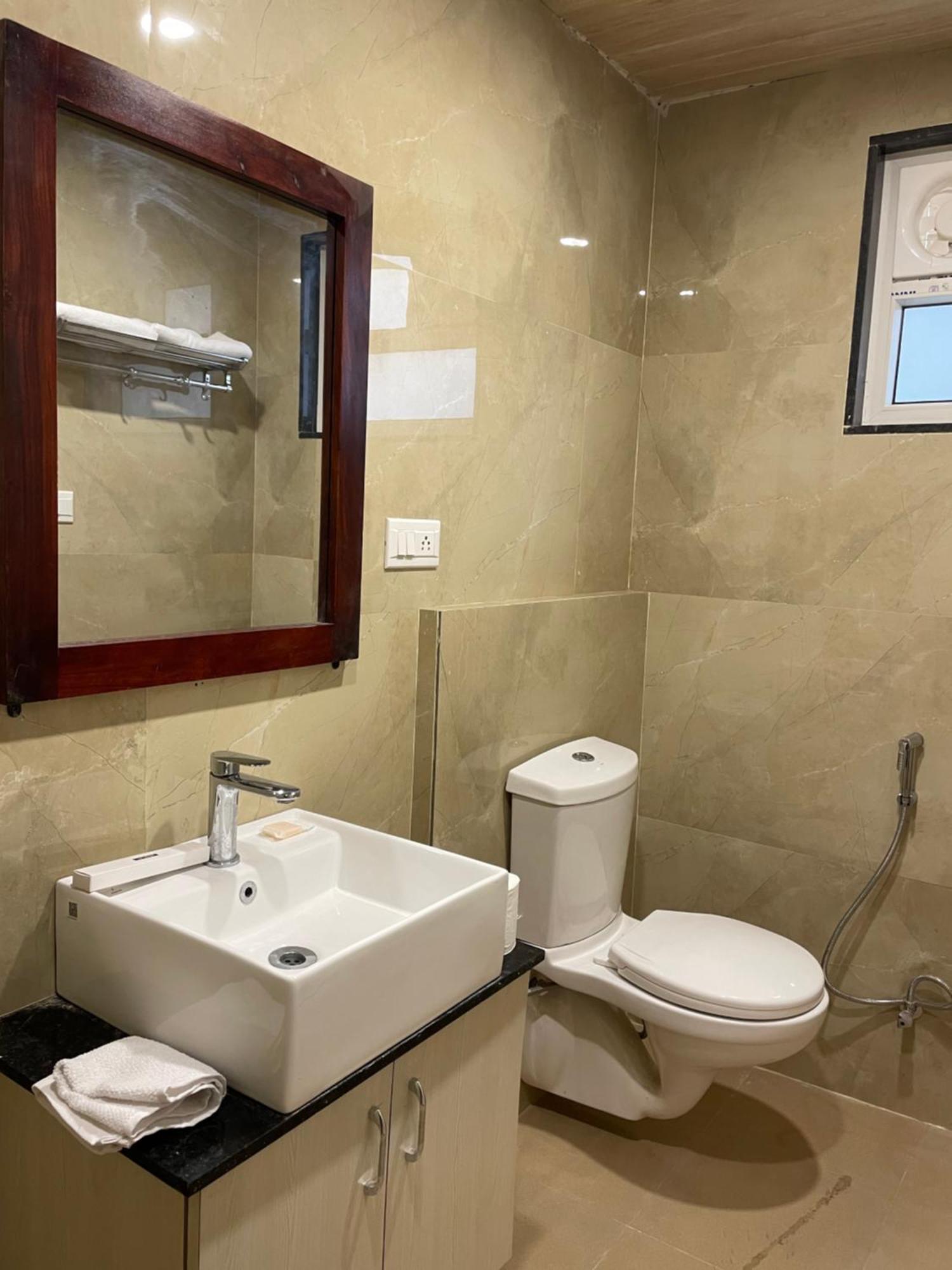 Vrindavan Greens Resort Udaipur Exterior photo